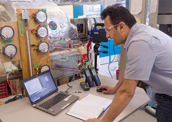 researcher using a highresolution thermal imager